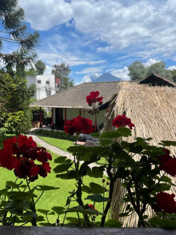 Hotel Rancho Grande Inn Panajachel Esterno foto